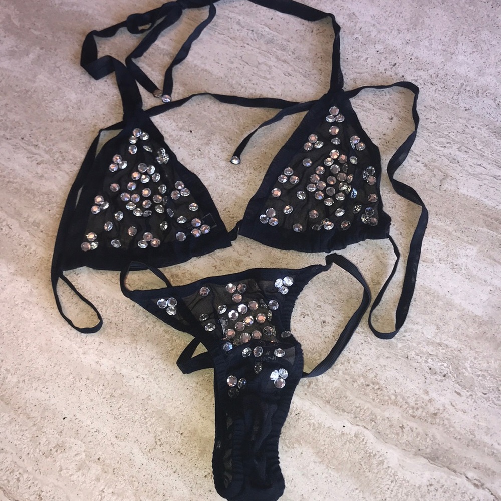 🔥NWOT Sexy, Sheer Rhinestone Bikini 😘